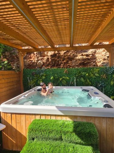 The Stone Villa Luxury Nature Retreat Galilee in 치포리