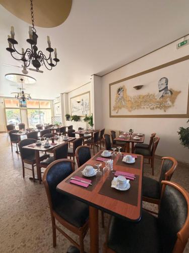 Hotel Madame Mere 3