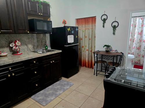Miami Mini Escape 5 minutes from the airport in هياليه