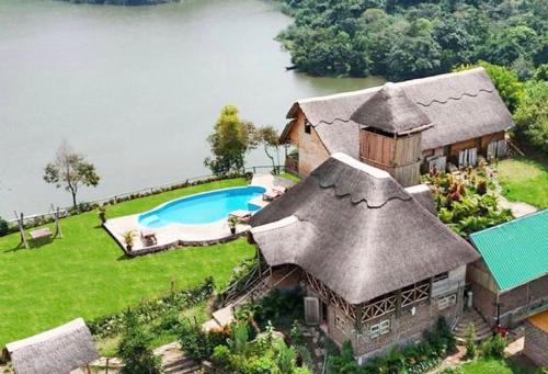 Nyanja View Resort in Kasunganyanja