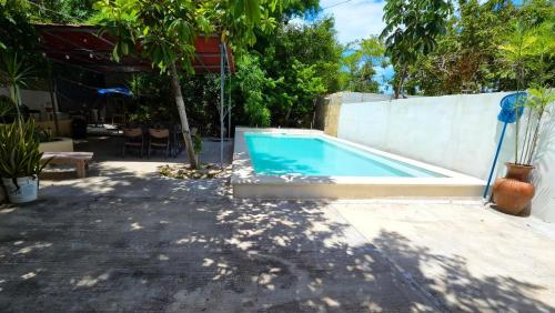 CASA LILI LUXURY VALLADOLID "Fast Wifi, Hot Water, Kitchen & TV" in Valladolid, Mexico