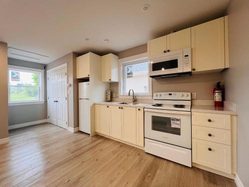 SUMMERSIDE MOTEL &COTTAGES in Summerside (Prince Edward-Sziget)