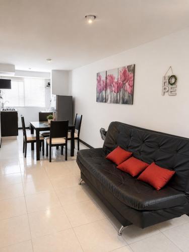 Apartamento cerca parque del Café con Piscina (Apartamento cerca parque del Cafe con Piscina) in 蒙特內格羅