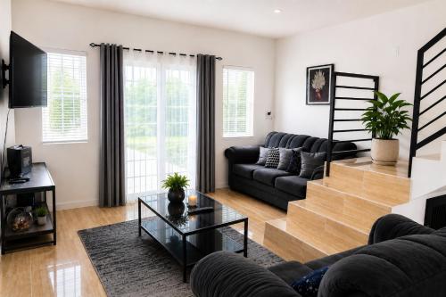 Glenmuir La Ville - Gated Com May Pen in Old Harbour