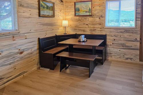 Whispering Pines in South Fork, USA