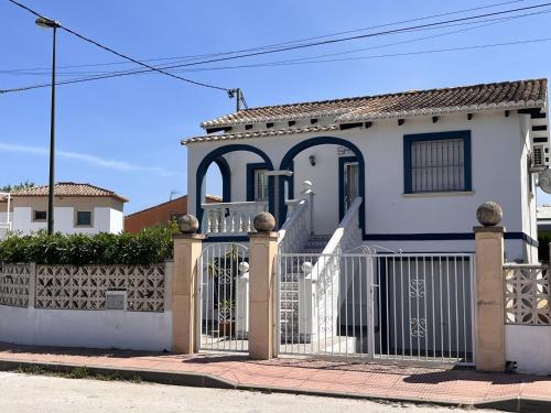 Casa a pocos metros de la playa - Encanto Mediterráneo - ES-373-91