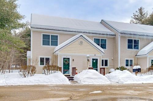 The Evergreens in Hales Location (NH)