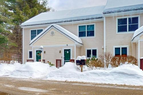 The Evergreens in Hales Location (NH)