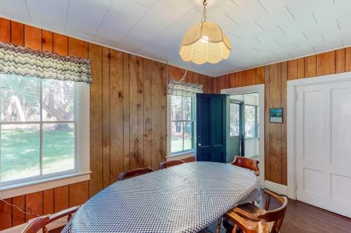 Garden Island's Birch in Charlotte (VT)