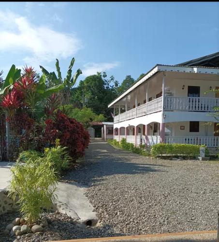 Hotel Magnolia in Hone Creek
