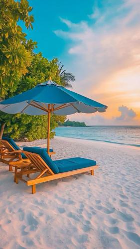 Strand, Handhuvaru Maldives in Shaviyani korallzátony