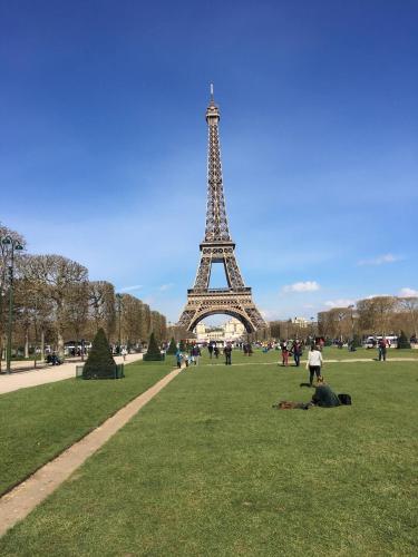 Eiffel Tour - Lovely 2 bedrooms apartment
