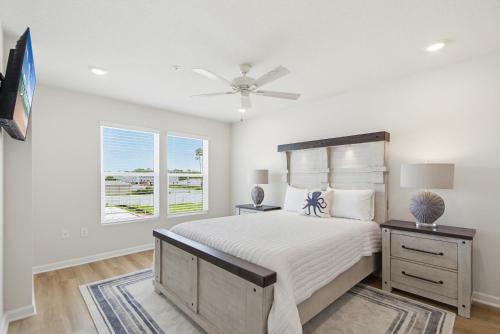 Lost Bay Hideaway in Waterfront/beach