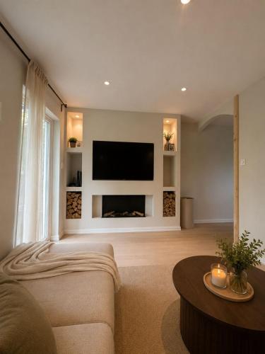 Bright Nordic Apartment Near Beaches & City Center – khách sạn tại Ullern