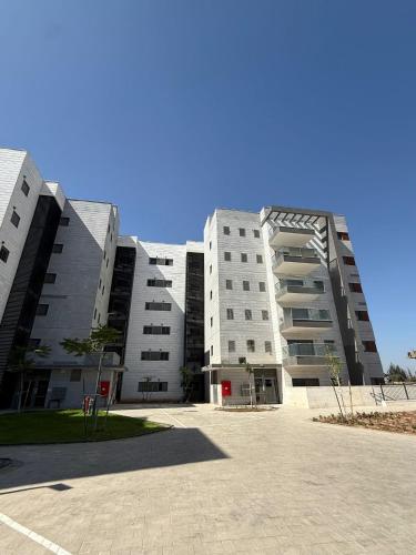 K-Home 3 Bdr Kiriat Gat Karme Gat in 키리아트 가트
