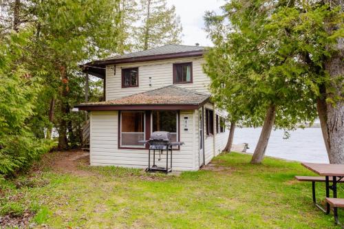 Viesnīcas āriene, Waterfront, BBQ, Beach Balsam Lake Resort in Kawartha in Rosedale (ON)