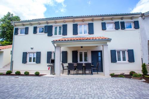 Viesnīcas āriene, Villa Orljak in Lanišće