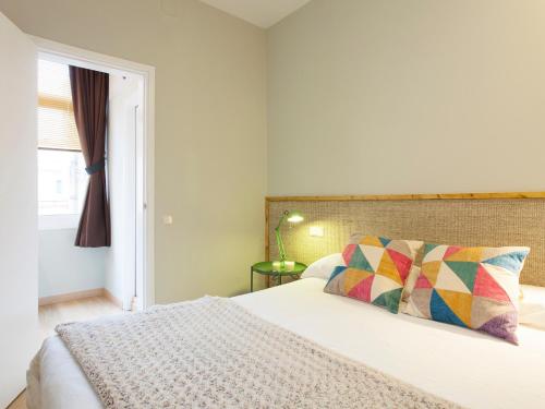Cozy Gracia 2 bedrooms, Barcelona (zdjęcie 9)