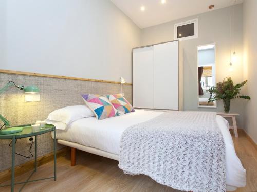 Cozy Gracia 2 bedrooms, Barcelona (zdjęcie 10)