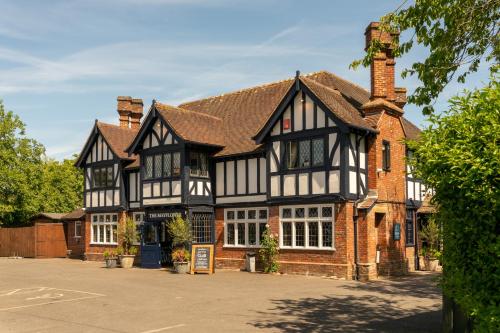 The Mayflower - Burley The Mayflower - Burley
