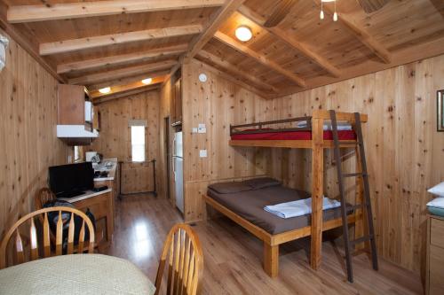 Medina Lake Camping Resort Studio Cabin 1 in Lakehills (TX)