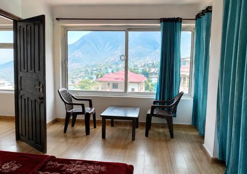 Hotel Bharmour View in Brahmaura