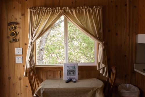 Medina Lake Camping Resort Cabin 7 thumb 2
