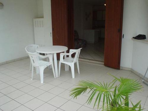 Holiday studio 200m from the sea