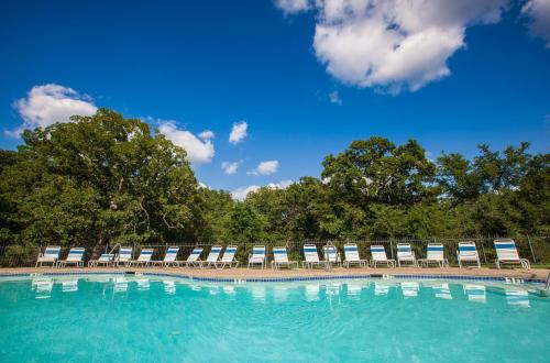 Lake Texoma Camping Resort Cabin 17 in Willow Spring, USA
