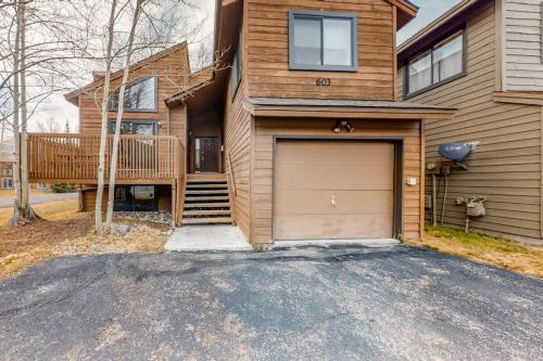 Dawns Cabin in Frisco, USA