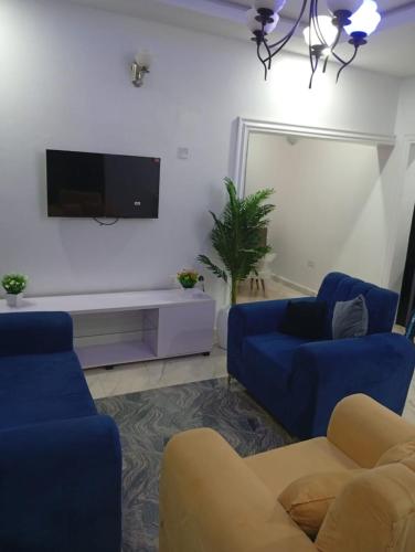 Highland Breeze Hotel and Apartments Limited in ยอส