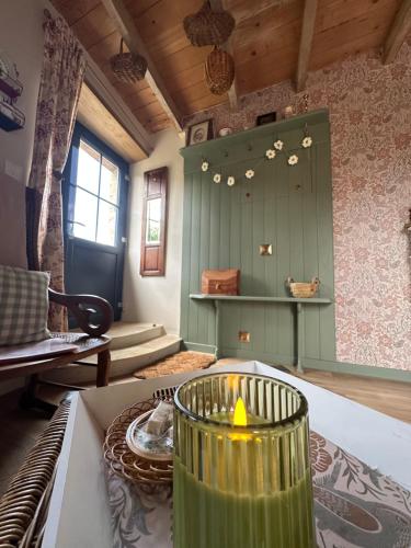 Cottage aux roses in Colomby