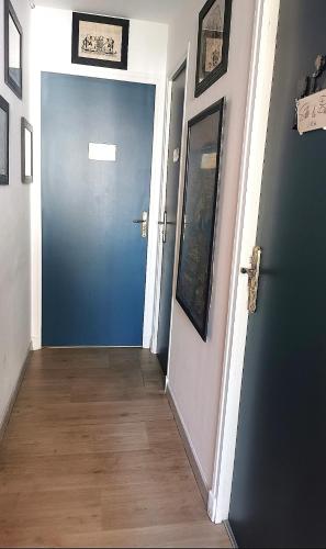 CHAMBRE CHEZ L'HABITANT - ROOM IN THE OWNER'S APARTMENT in Saint-Sylvestre
