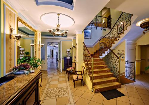 Villa Royal - Hotel - Ostrów Wielkopolski