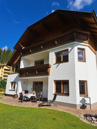 Ferienwohnung Haus Ebner – khách sạn tại Rottenstein