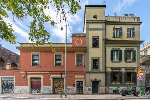 Vivilo Collection - Gallarate Terrace Apartment in Tiburtino