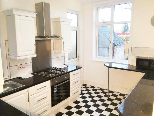 Park Drive Townhouse — rental in Park Drive, Manchester GB, M160AH