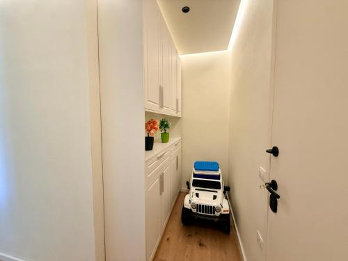 Arlan's Beach Apartment - image 4