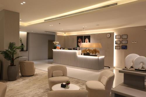 ردهة, شقق بوابة النخيل للشقق الفندقية (Palm Gate Hotel Suites) in المعذر