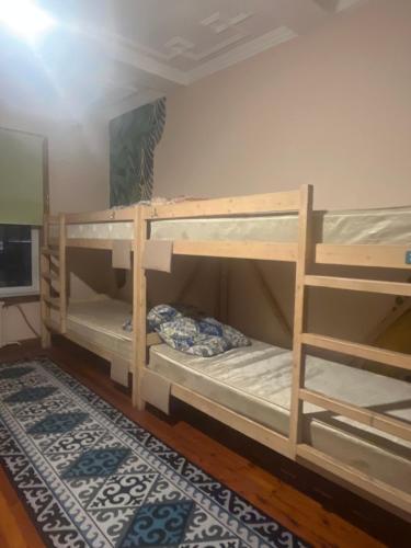 Beibarys Hostel – khách sạn tại Almaty