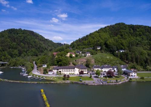 Gasthof - Landhotel Ernst