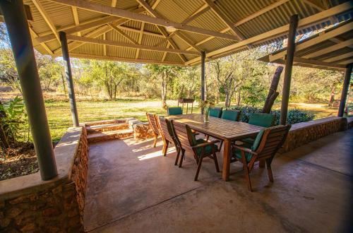 Facilities, Stars and Stones Country Retreat in Riastuine AH