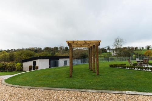 Ashbrook House Apartments - image 2
