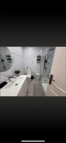 Modern 2 bed apartment