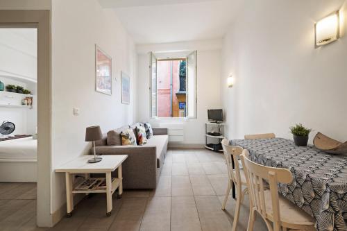 In the heart of Old Nice - 2min. from Cours Saleya and Promenade des Anglais