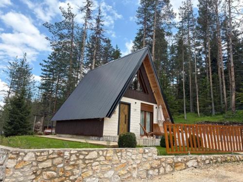 Pine Retreat
