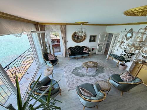 My White Residence in Mersin (Trabzon)