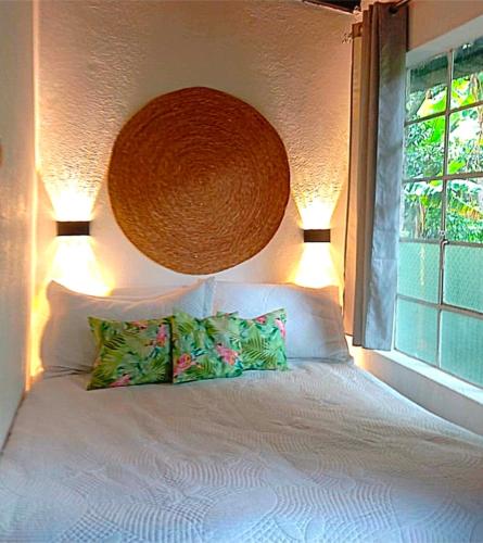 GuateMia Delux Prived bath Queenbed Prived Beach area in Santa Cruz la Laguna