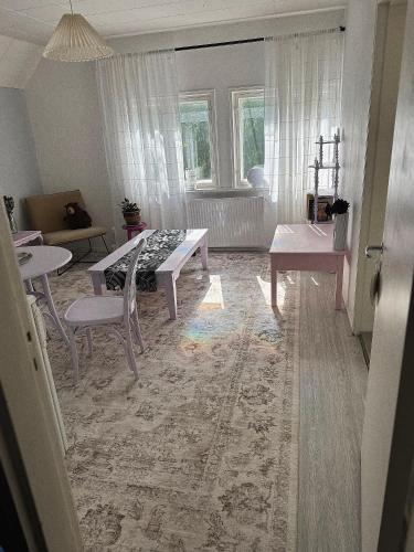 Karhulan Kammari, oma sisaankaynti ja WC, Valkeakoski keskusta in Valkeakoski