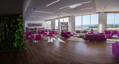 Pub/Lounge, Golden Tulip Carthage Residence in La marsa
